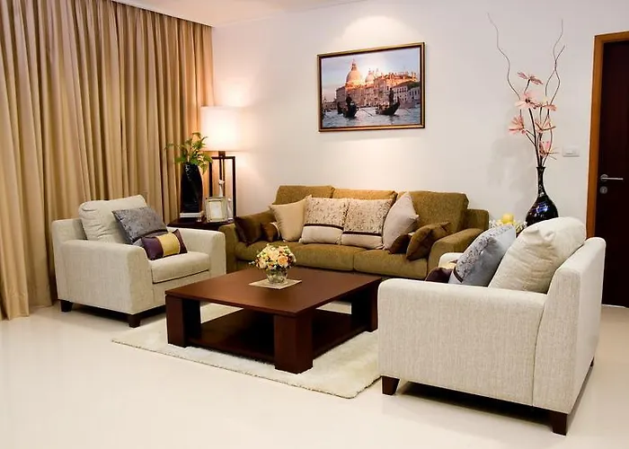Aparthotel Piyathip Place Serviced 4*