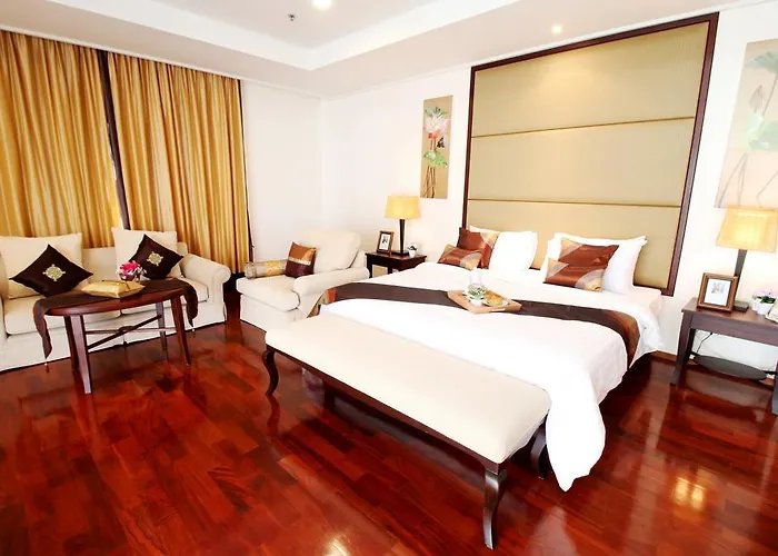 Aparthotel Piyathip Place Serviced 4*