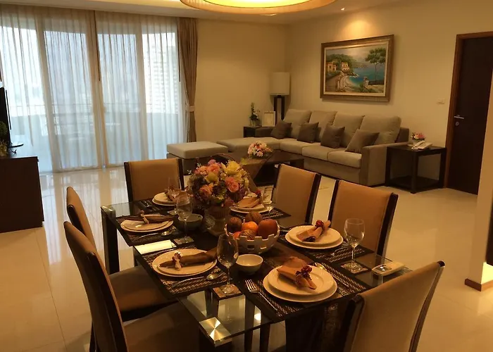 Aparthotel Piyathip Place Serviced