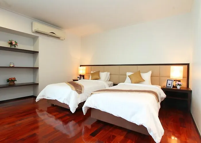Aparthotel Piyathip Place Serviced